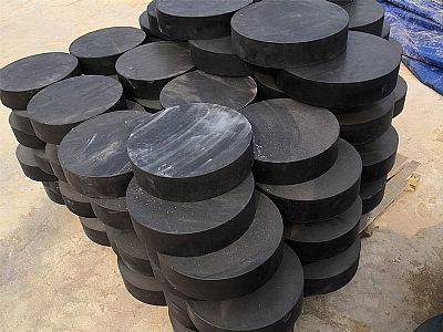 江津区板式橡胶支座由若干层橡胶片与薄钢板经加压硫化